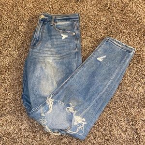 American Eagle Mom Jeans